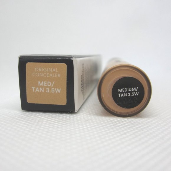 bareMinerals Original Liquid Mineral Concealer Medium Tan 3.5W 0.2 oz. - Picture 3 of 3